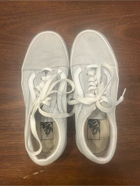 Vans Men's Low-Top Lace-Up Sneakers in Light Gray/Blue and White